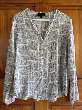 Black and White Grid-Pattern Button-Front Shirt